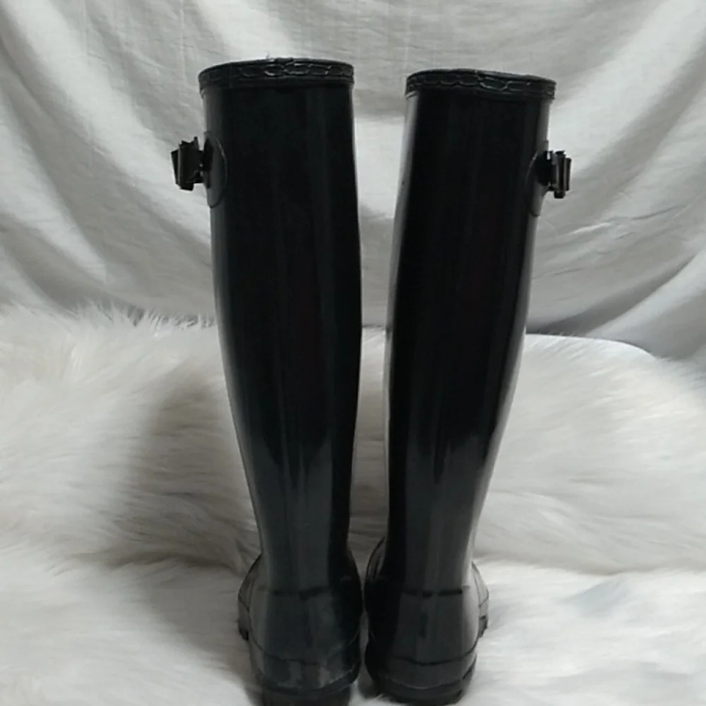 SALE! Hunter Boots Gently Worn Sz.5-6 (E-4) - Picture 8 of 16